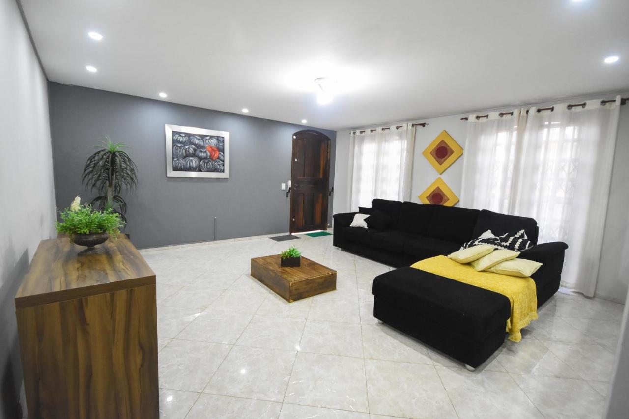 فيلا كوريتيبافي Casa Linda - Piscina - Jardim Botanico المظهر الخارجي الصورة
